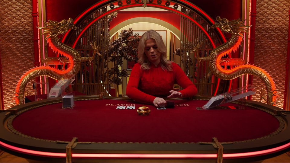 Golden Wealth Baccarat